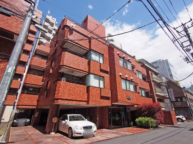 南青山マンション